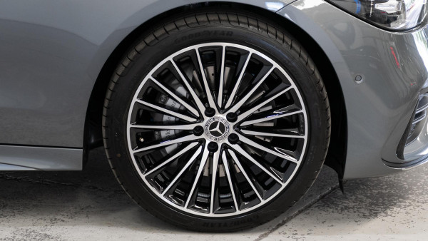 2026 MY25 Mercedes-Benz C-Class W206 C300 Sedan image 11