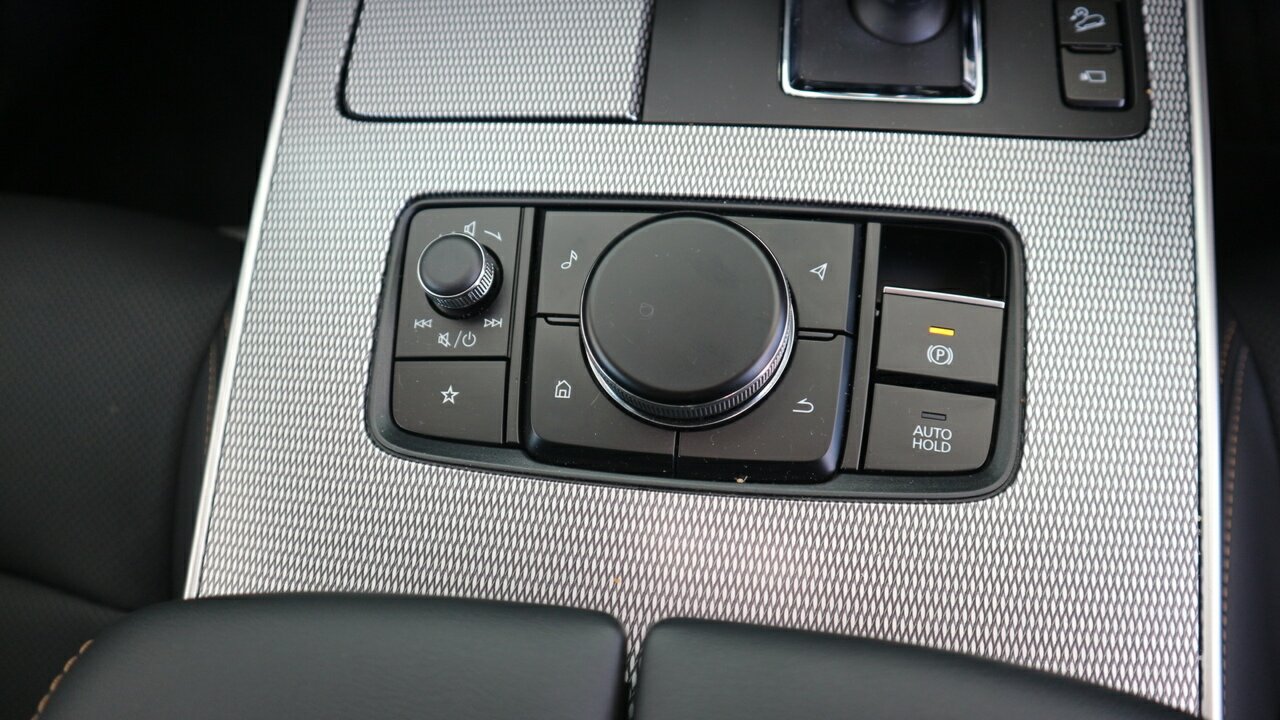2024 Mazda CX-80 KL D50e Touring SUV Image 28