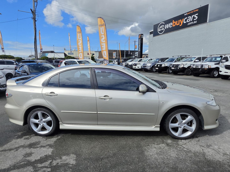 2004 Mazda 6 GL Series Luxury Sports Hatch Image 6