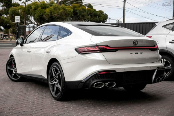 2026 MY25 MG MG7 IP42 Essence Sedan Image 5