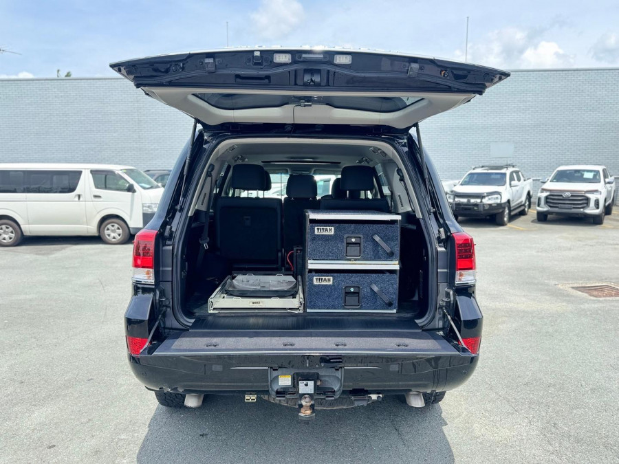 2019 Toyota LandCruiser VDJ200R VX SUV Image 15