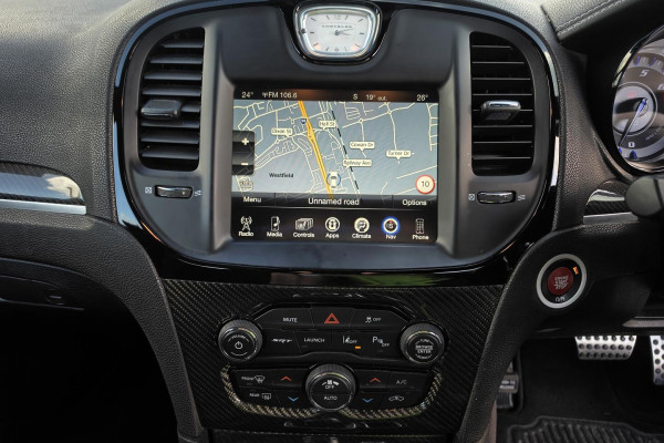 2017 Chrysler 300 LX SRT Sedan Image 20