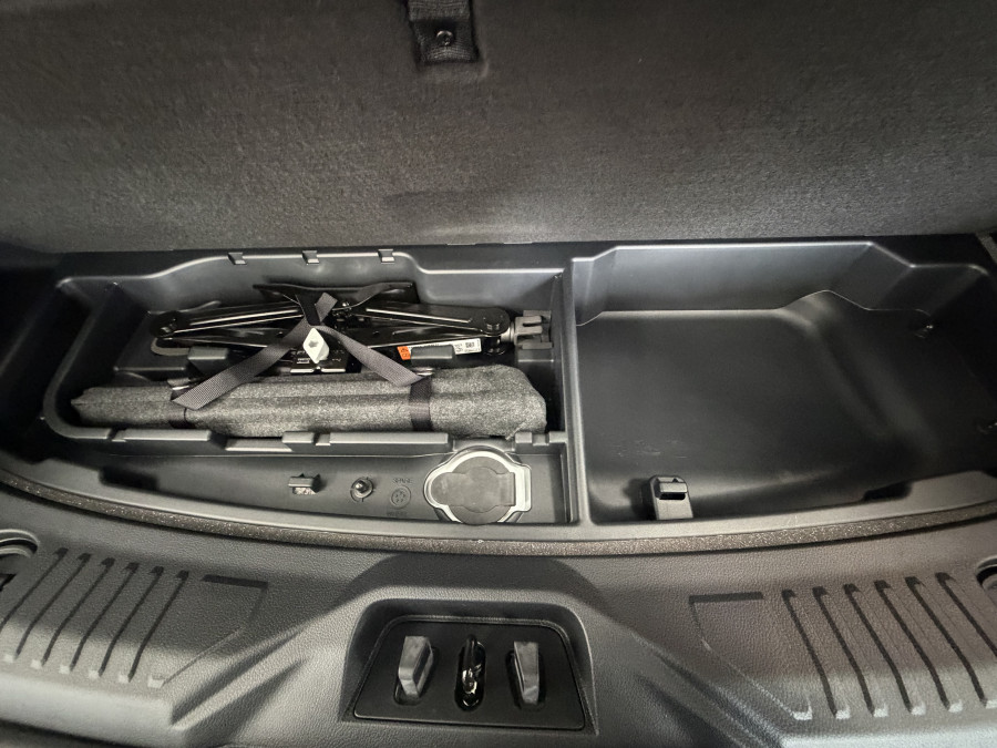 2026 MY26.5 Ford Everest UB Active SUV Image 17