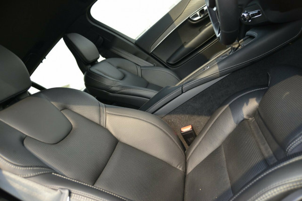 2018 Volvo XC90 D5 RE-DESIGN Suv