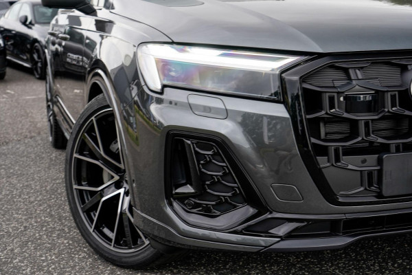 2026 Audi Q7 4M TDI 210kW S line SUV image 2