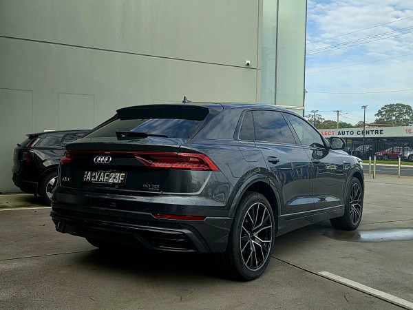 2022 Audi Q8 F1 50 TDI S Line SUV image 3