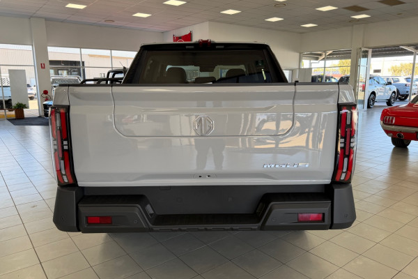 2025 MG U9 EKK1C Explore Pro Ute Image 6