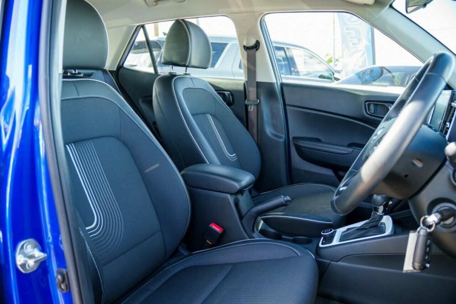 2024 Hyundai Venue QX.V5 Active SUV Image 17