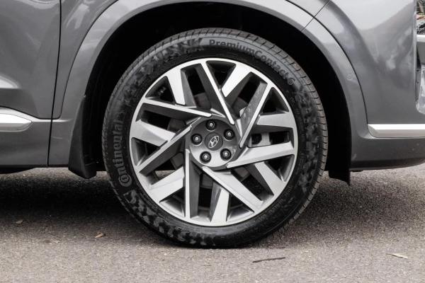 2023 Hyundai Santa Fe TM.V4 Highlander SUV Image 22