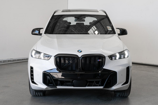 2026 BMW X5 G05 LCI M60i SUV image 4