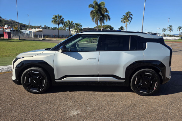 2026 Kia EV3 SV GT-Line SUV Image 13