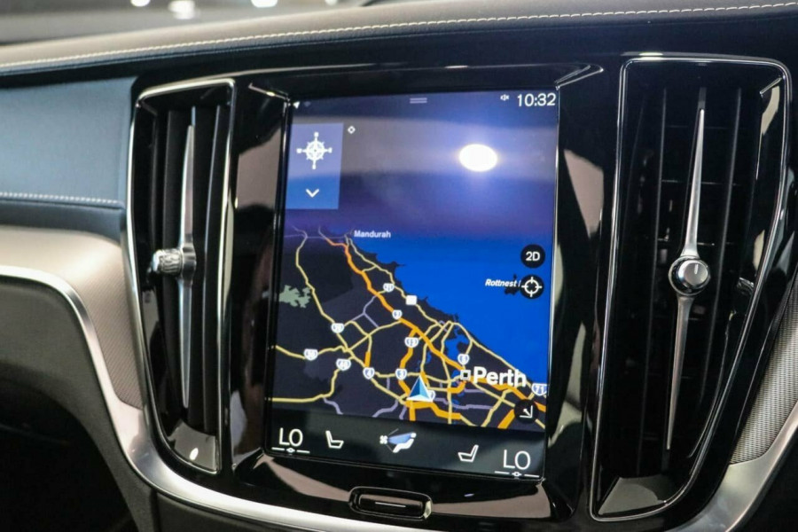 2019 MY20 Volvo S60 Z Series T5 R-Design Sedan Image 13