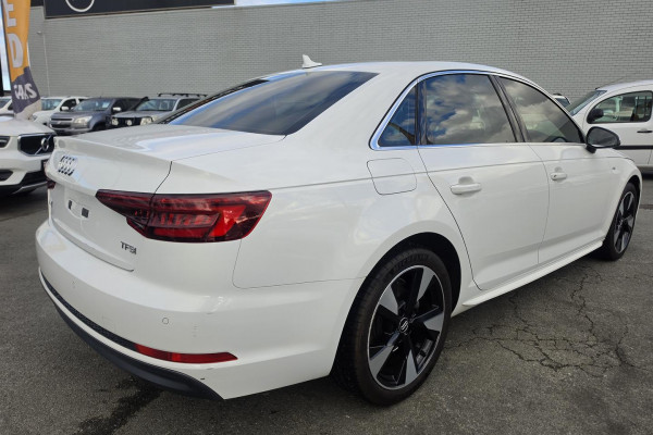 2018 Audi A4 B9 S Line Sedan Image 7