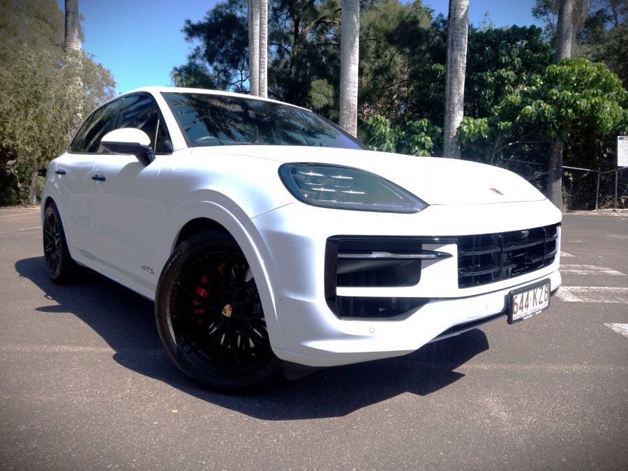 2024 Porsche Cayenne 9YA II GTS SUV Image 1
