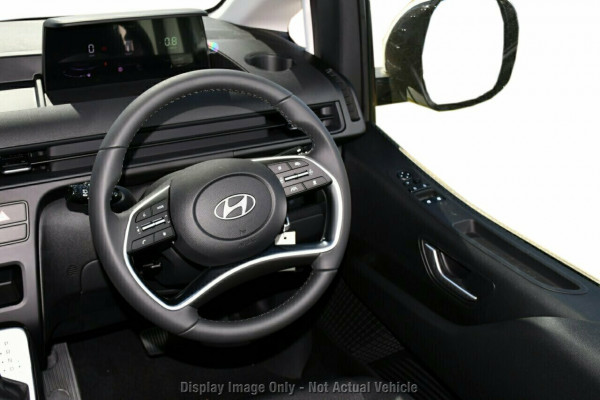 2024 MY25 Hyundai Staria Load US4.V3  Van Image 5