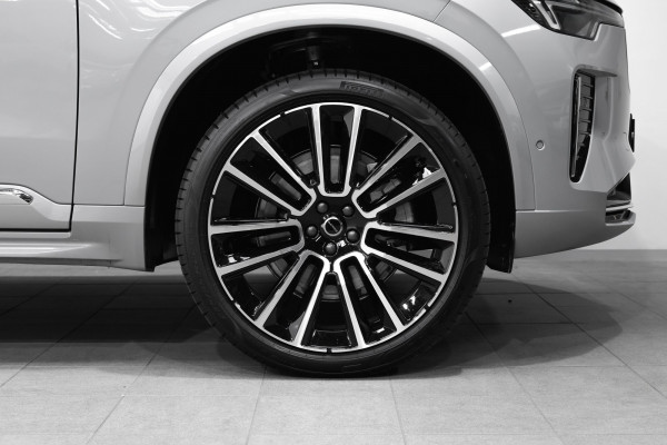 2026 Volvo XC90 L Series Ultra B5 Bright SUV Image 4