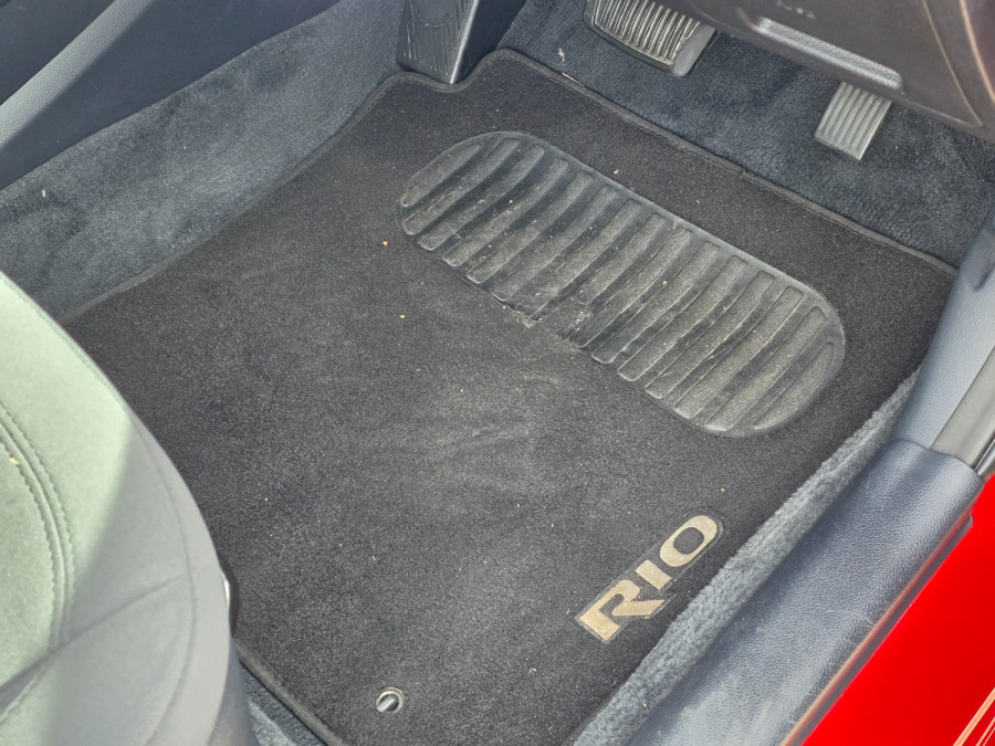 2013 Kia Rio UB S Hatch Image 23