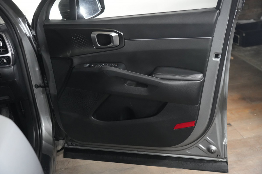 2022 Kia Sorento Sport SUV Image 23