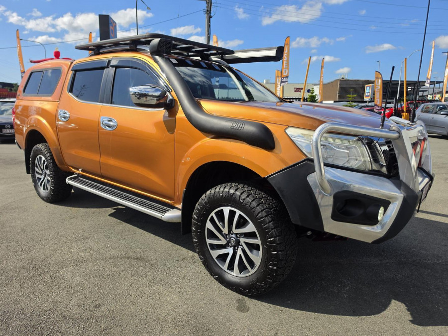 2015 Nissan Navara D23 ST-X Dual Cab Pickup Image 5
