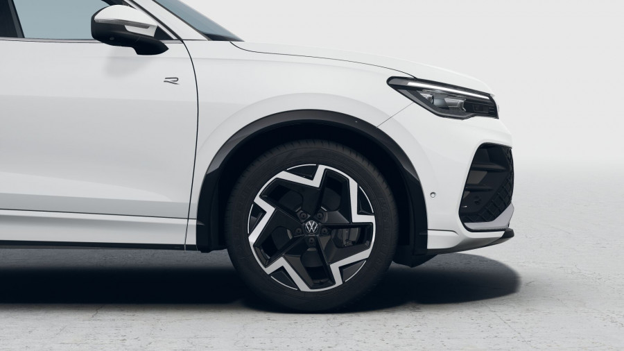 2026 Volkswagen Tiguan CT 150TSI R-Line SUV Image 5