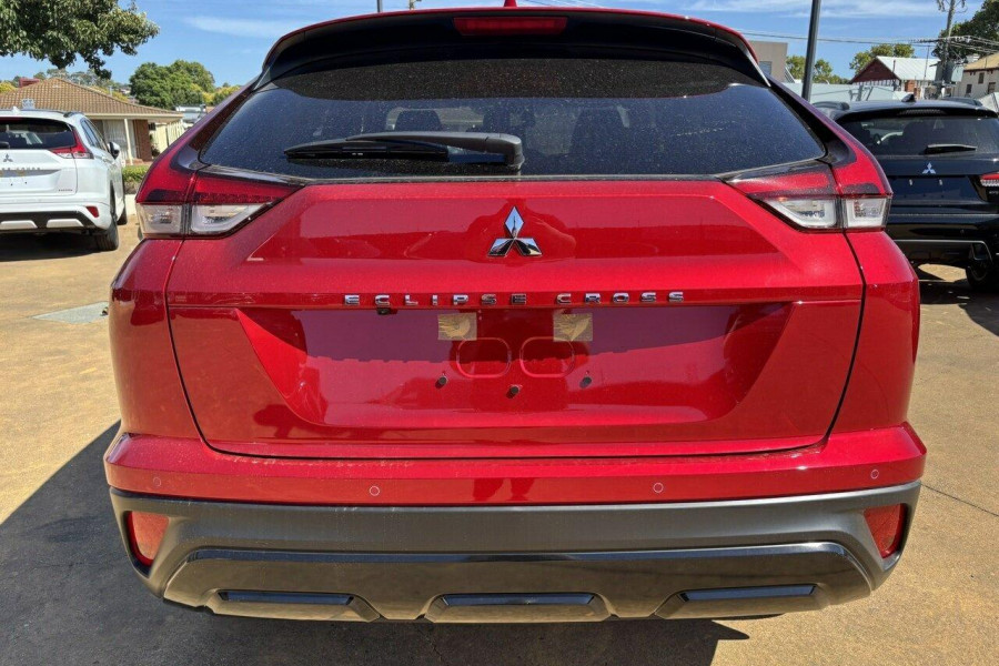 2024 Mitsubishi Eclipse Cross YB Black Edition SUV Image 6