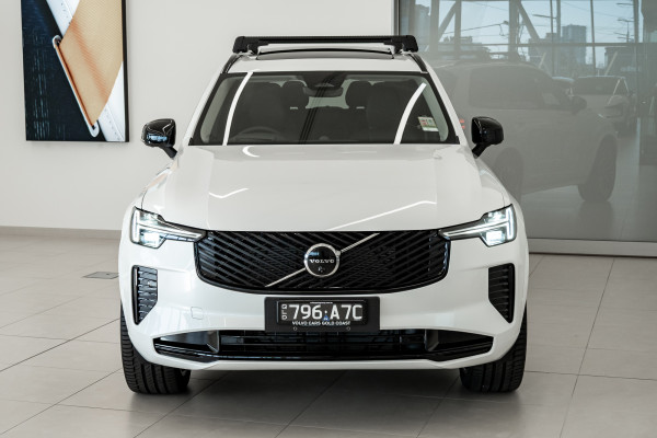 2025 MY26 Volvo XC90 L Series Ultra B5 Dark SUV Image 4