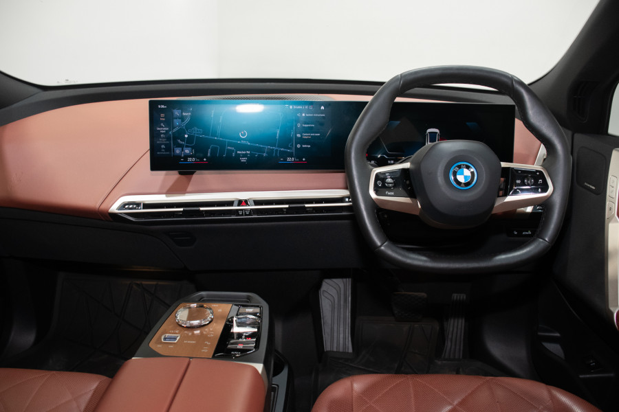 2022 BMW iX xDrive50 Sport SUV Image 24