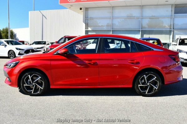 2024 MG MG5 AP32 Essence Sedan Image 3