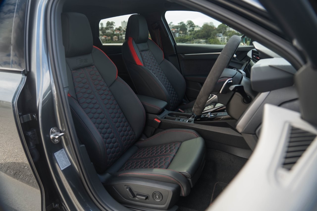 2024 Audi RS 3 Sportback Hatch Image 11