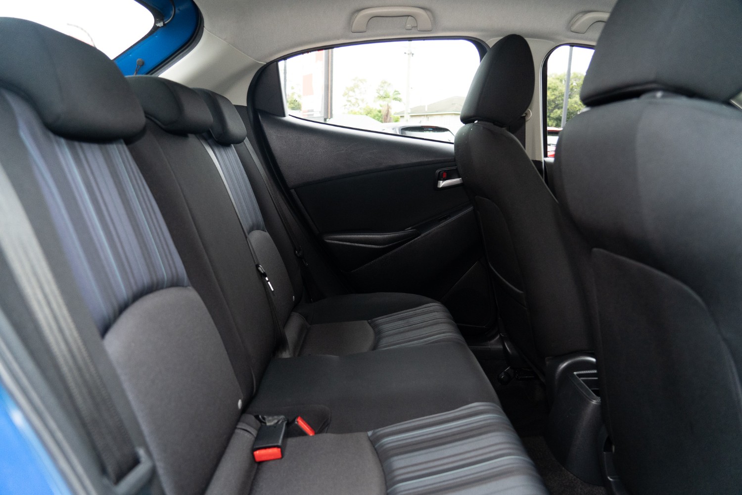 2015 Mazda 2 DJ2HA6 Neo Hatch Image 10