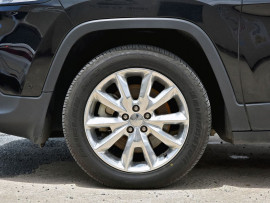 2014 MY15 Jeep Cherokee KL Limited Wagon