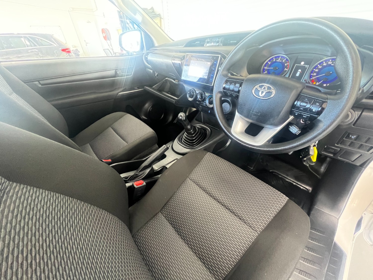 2019 Toyota Hilux TGN121R WORKMATE Cab Chassis Image 7