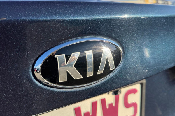 2016 MY17 Kia Cerato YD S Sedan Image 13