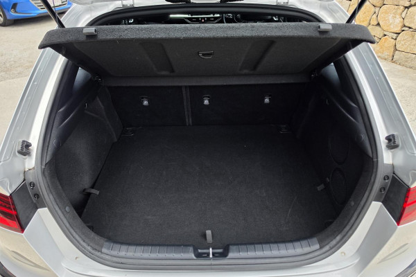 2020 Kia Cerato BD GT Hatch Image 15