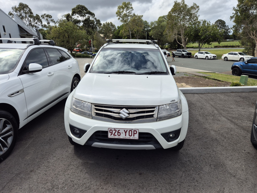 2015 Suzuki Grand Vitara JB Sport SUV Image 2