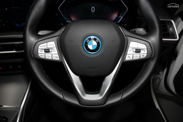 2024 BMW i4 G26 eDrive35 Hatch image 11