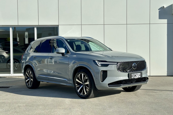 2025 Volvo XC90 L Series Ultra B5 Bright SUV