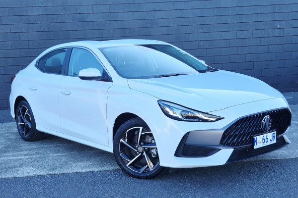 2024 MG MG5 AP32 Essence Sedan