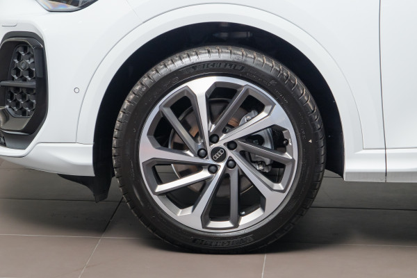 2026 Audi Q5 GU TFSI 200kW sport SUV