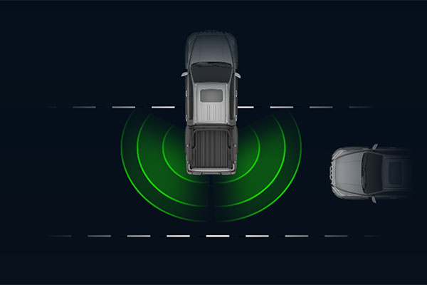 Rear Cross Traffic Alert (RCTA)[P3] Image