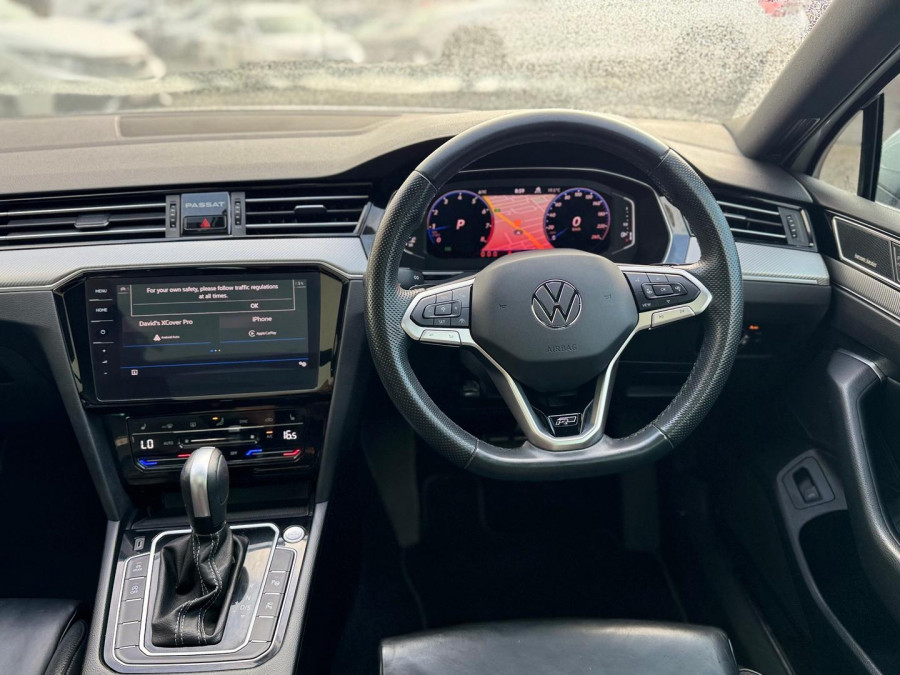 2021 Volkswagen Passat B8 206TSI R-Line Wagon Image 11