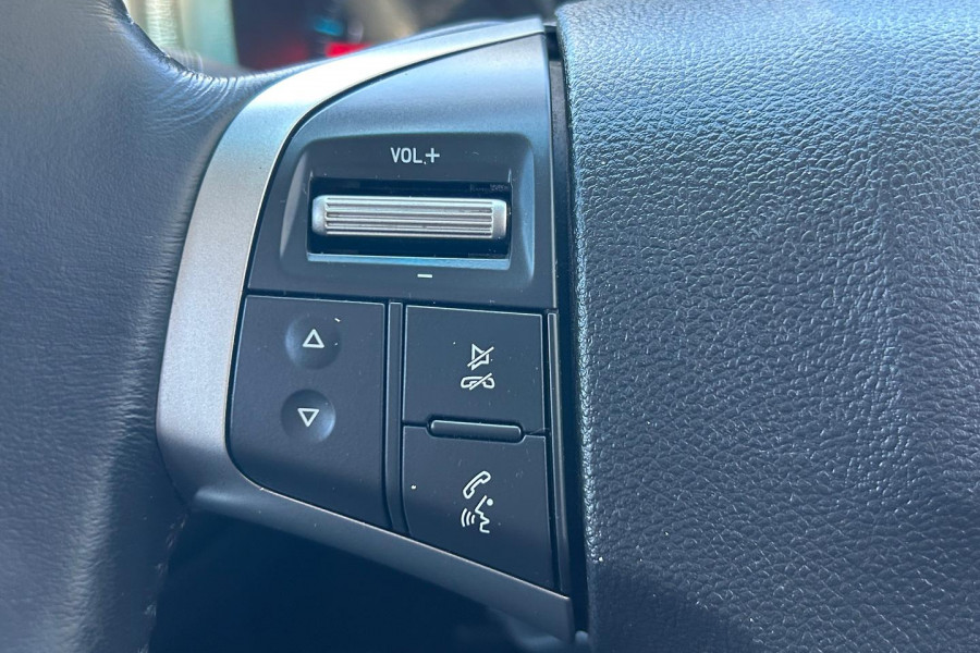 2020 Holden Colorado RG LS Crew Cab Pickup Image 27