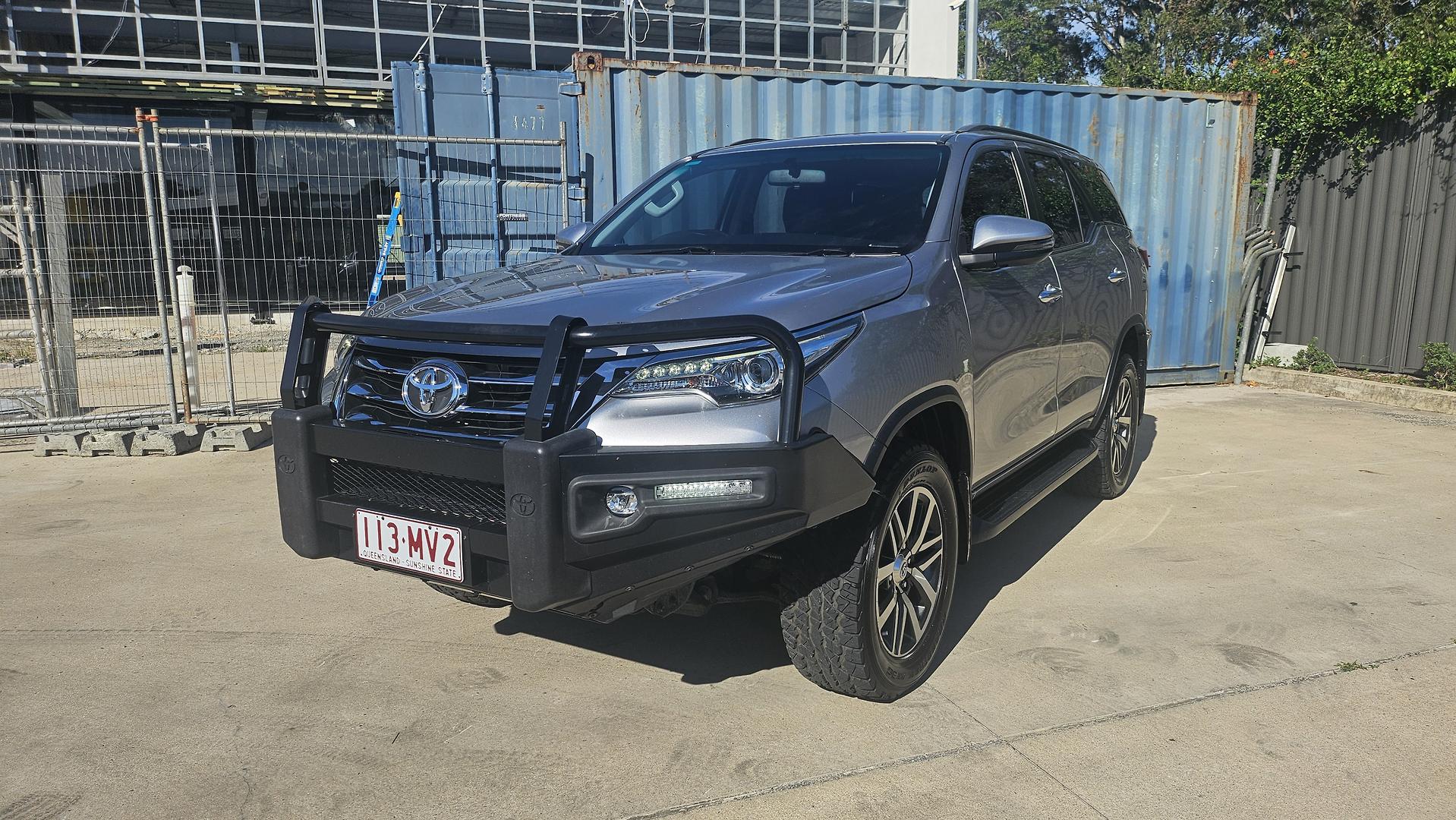 2017 Toyota Fortuner GUN156R Crusade SUV Image 7