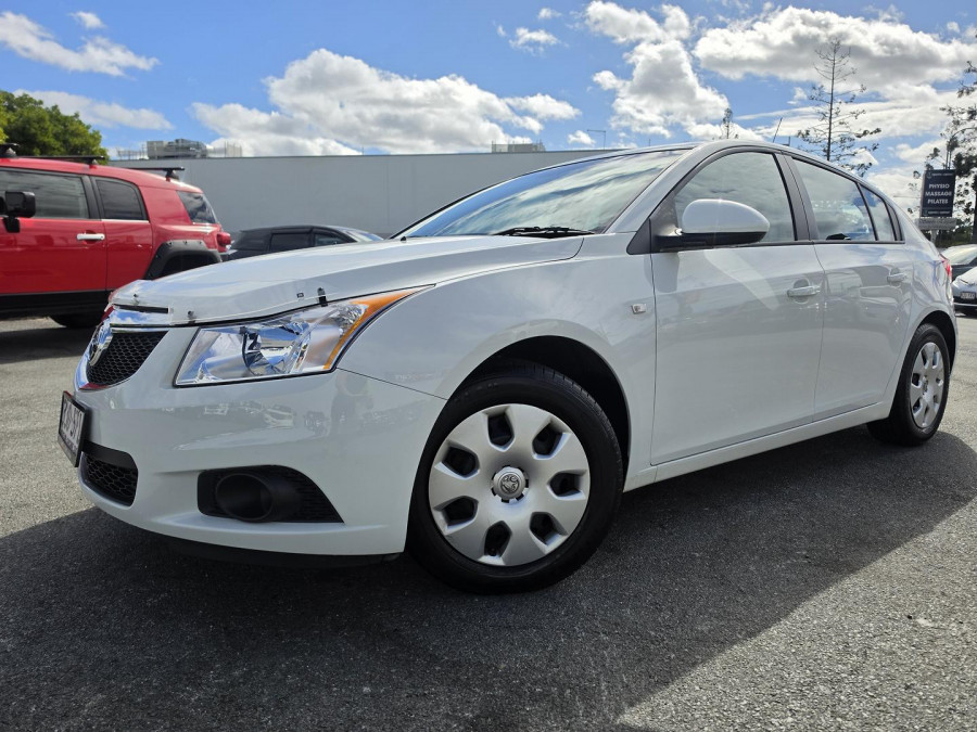 2012 MY13 Holden Cruze JH Series II CD Hatch Image 1
