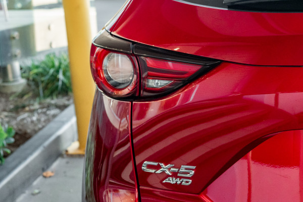 2019 Mazda CX-5 KF Series Touring SUV Image 21