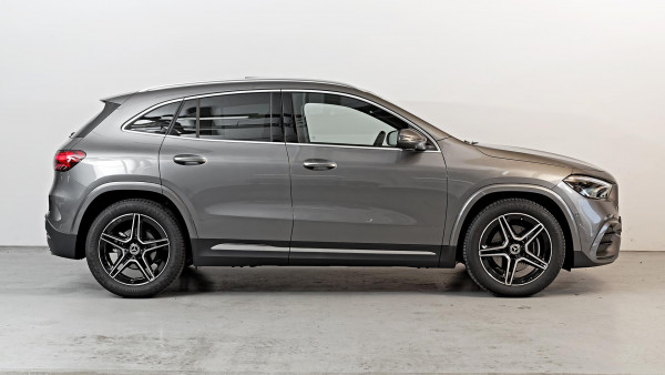2026 Mercedes-Benz GLA-Class H247 GLA200 SUV image 3