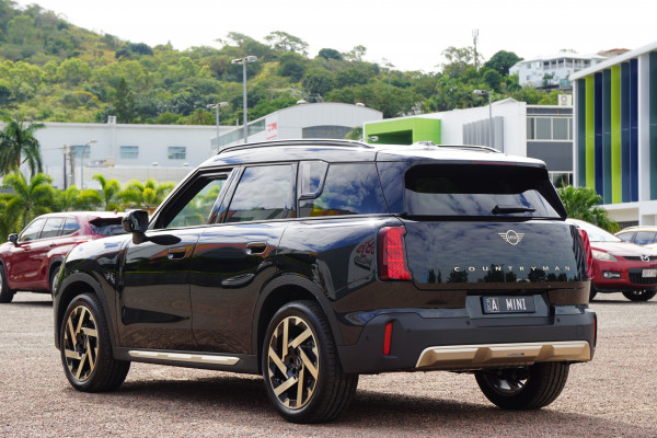 2024 MINI Countryman U25 C Favoured Other Image 5
