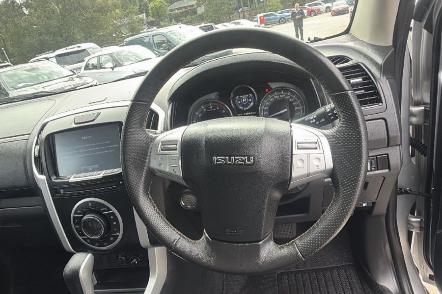 2021 Isuzu MU-X RJ LS-T SUV Image 11