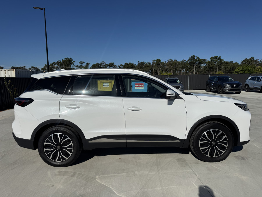 2025 MY26 Chery Tiggo 7 T32 Ultimate SUV Image 8