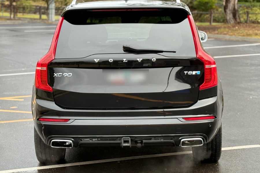 2017 MY18 Volvo XC90 L Series T8 R-Design Wagon Image 6